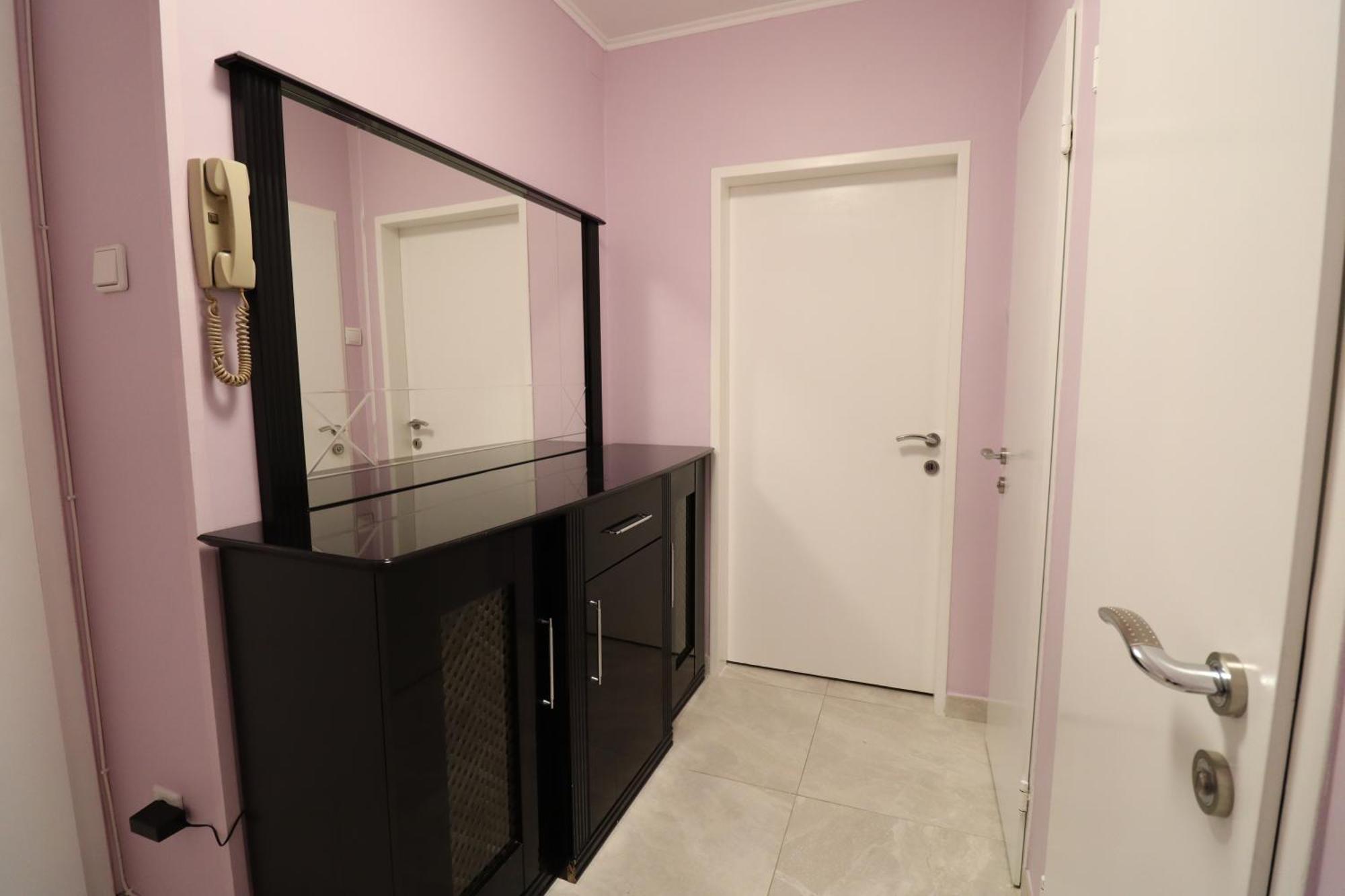 Nettes Wohnapartment Nahe Prater Виена Екстериор снимка